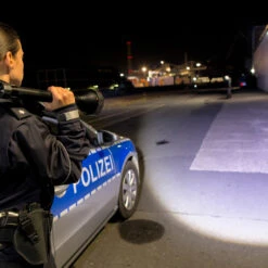 LEDLenser Flashlight X21R 501967 Inkl. Zubehör Im Koffer 9 LEDLenser Flashlight X21R 501967 Inkl. Zubehör Im Koffer -Ledlenser 120478 501967 2