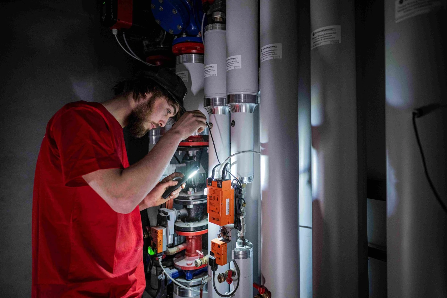 LEDLENSER W2R Work Aufladbare Arbeits-Stiftleuchte Mit Zwei Lichtquellen 4 LEDLENSER W2R Work Aufladbare Arbeits-Stiftleuchte Mit Zwei Lichtquellen – Bild 4