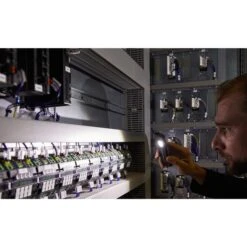 Ledlenser IF2R, Arbeitsleuchte 13 Ledlenser IF2R, Arbeitsleuchte -Ledlenser Ledlenser iF2R Arbeitsleuchte@@1688311 6