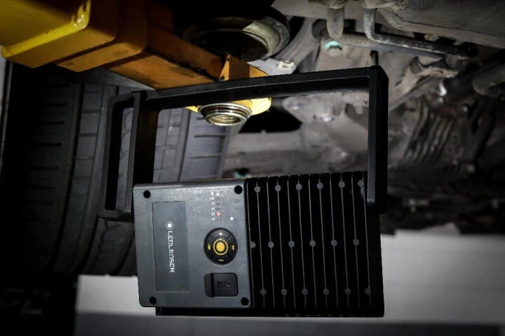 Ledlenser LED Akku Arbeitsleuchte I-Serie IF8R 5 Ledlenser LED Akku Arbeitsleuchte I-Serie IF8R – Bild 5