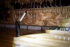 Ledlenser Solidline SW2R Akku Arbeitsleuchte Mit Ausklappbarem Lampenkopf