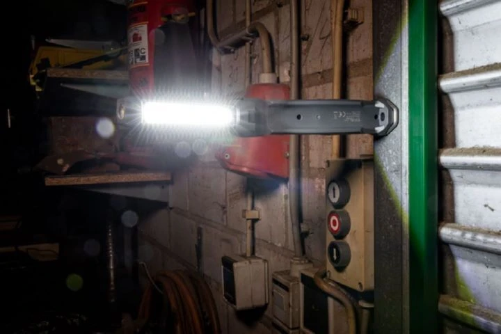 Ledlenser Solidline SW2R Akku Arbeitsleuchte Mit Ausklappbarem Lampenkopf 2 Ledlenser Solidline SW2R Akku Arbeitsleuchte Mit Ausklappbarem Lampenkopf – Bild 2