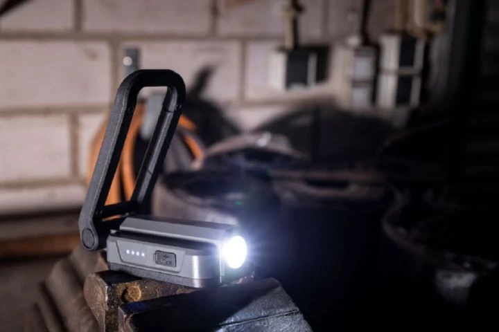 Ledlenser Mini Baustrahler Wiederaufladbar Solidline SAL1RIP 54 2 Ledlenser Mini Baustrahler Wiederaufladbar Solidline SAL1RIP 54 – Bild 2