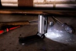 Ledlenser Mini Baustrahler Wiederaufladbar Solidline SAL1RIP 54 7 Ledlenser Mini Baustrahler Wiederaufladbar Solidline SAL1RIP 54 -Ledlenser ledlenser solidline wiederaufladbarer mini baustrahler mit flexiblem lampenkopf 502745 4 720x600